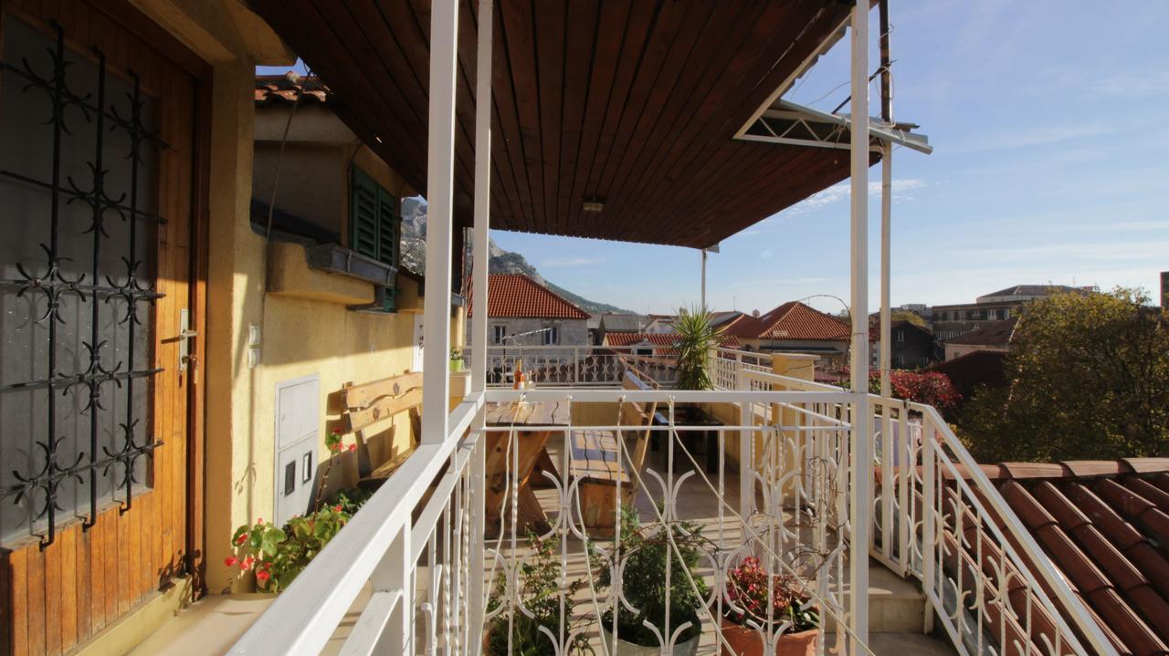 Apartment Ivanka Omiš Buitenkant foto